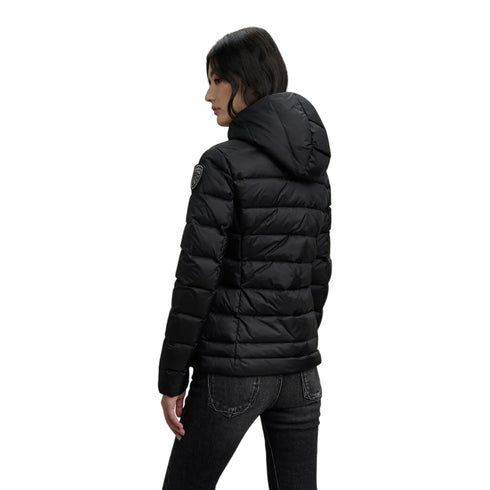 Piumino Donna corto Charme nero modella retro